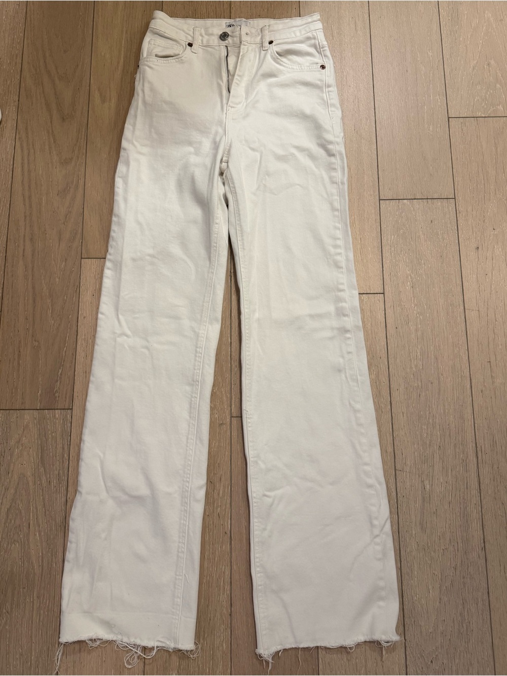 Zara White Wide-Leg Jeans